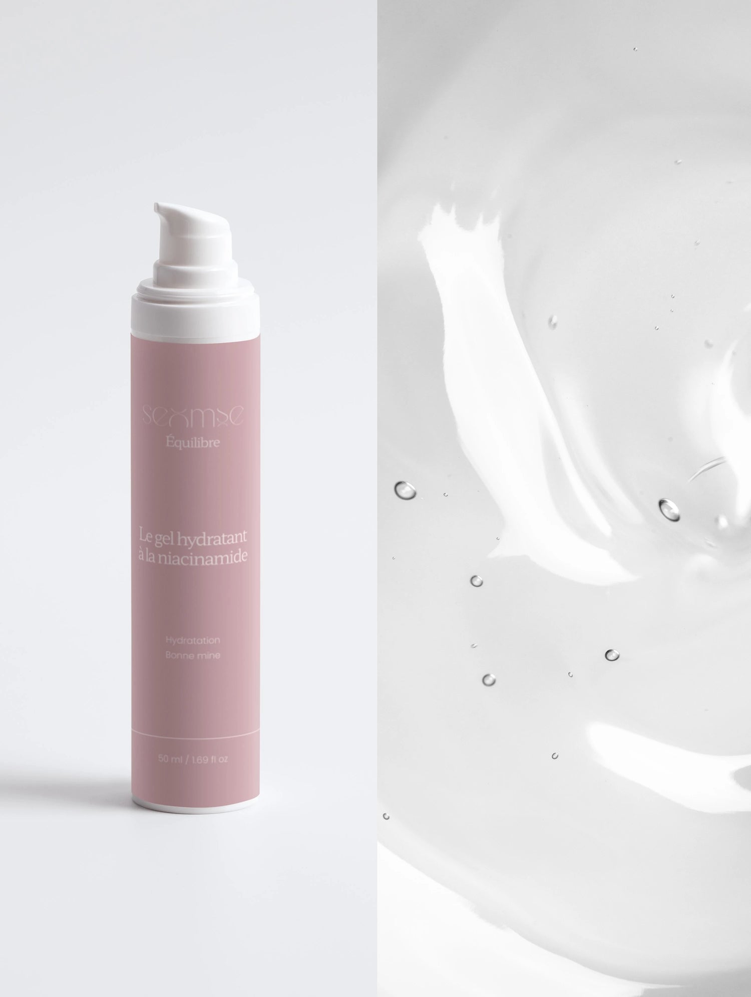 Flacon du gel hydratant à la niacinamide Seomse à côté de sa texture, visuel de gel visage hydratant à la niacinamide.