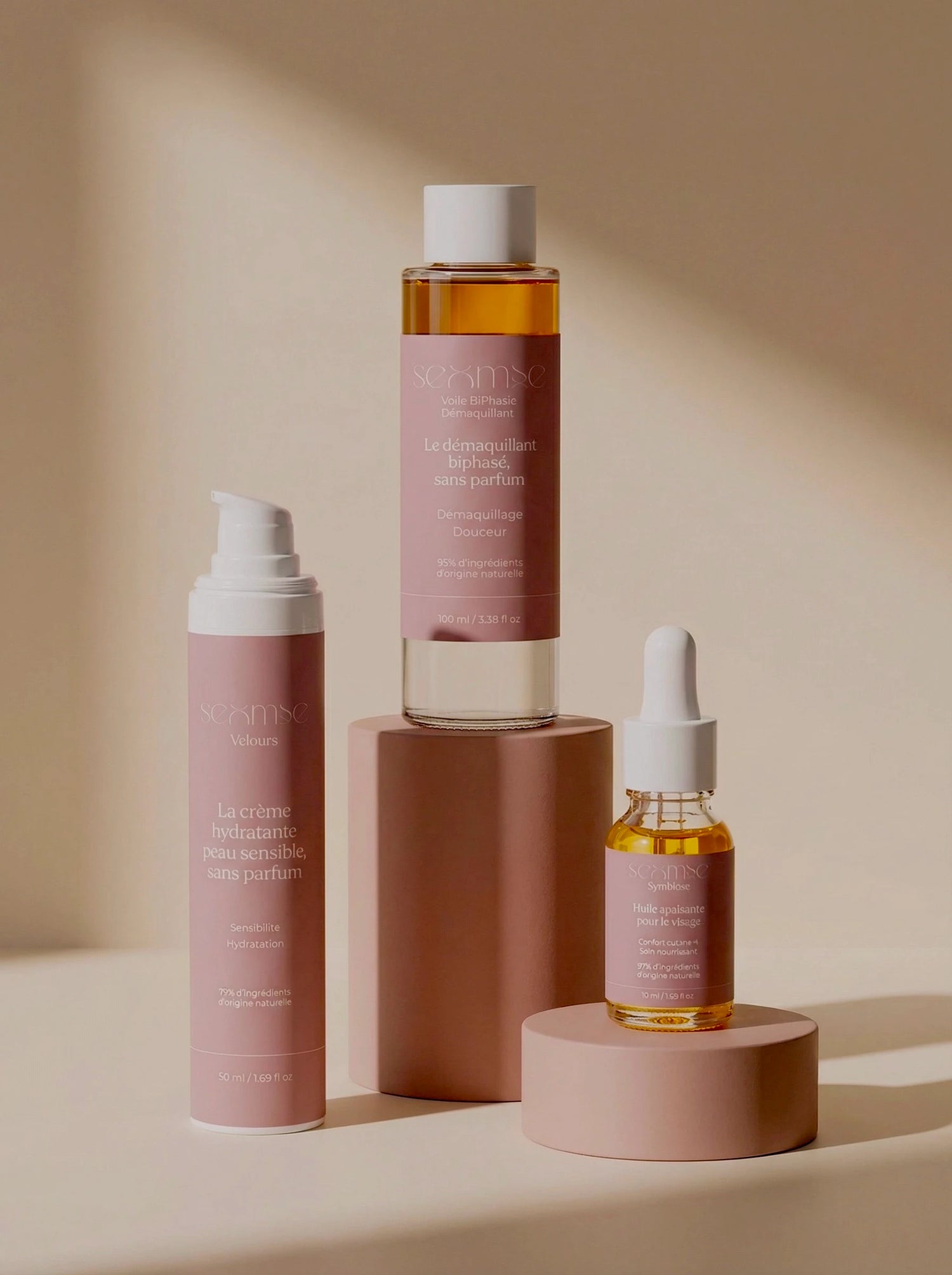 Pack routine peau sensible Seomse avec démaquillant biphasé, crème hydratante peau sensible et huile apaisante visage